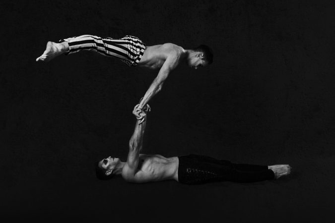 Ali-and-Liam-Duo-male-acro-duo-19-scaled-2.jpg