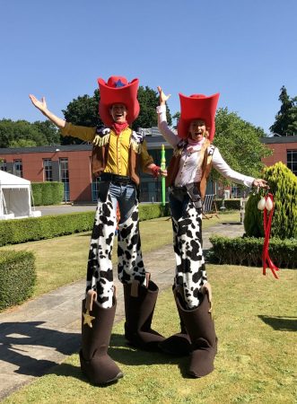 cowboy-stilt-walkers-gravitylive-1-scaled-4.jpg
