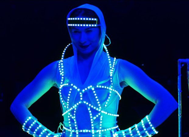 led-dancer-1.jpg