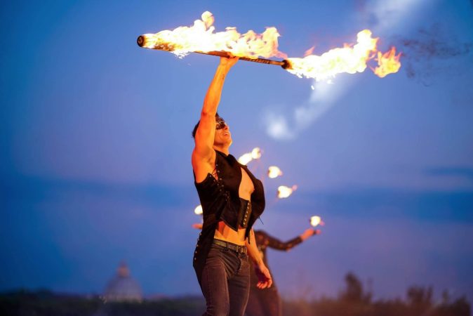 poison-fire-show-gravitylive-16.jpg