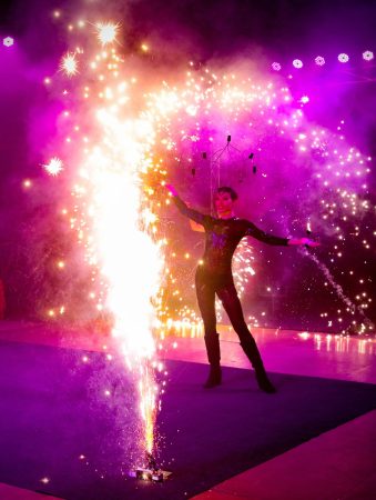 poison-fire-show-gravitylive-17-scaled-2.jpg