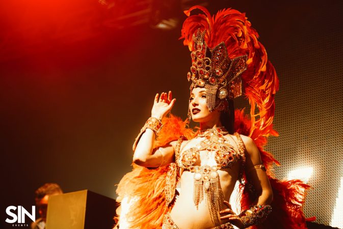 rio-carnival-dancers-gravitylive-1-3.jpg