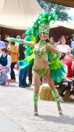 rio-carnival-dancers-gravitylive-9-scaled-2.jpg